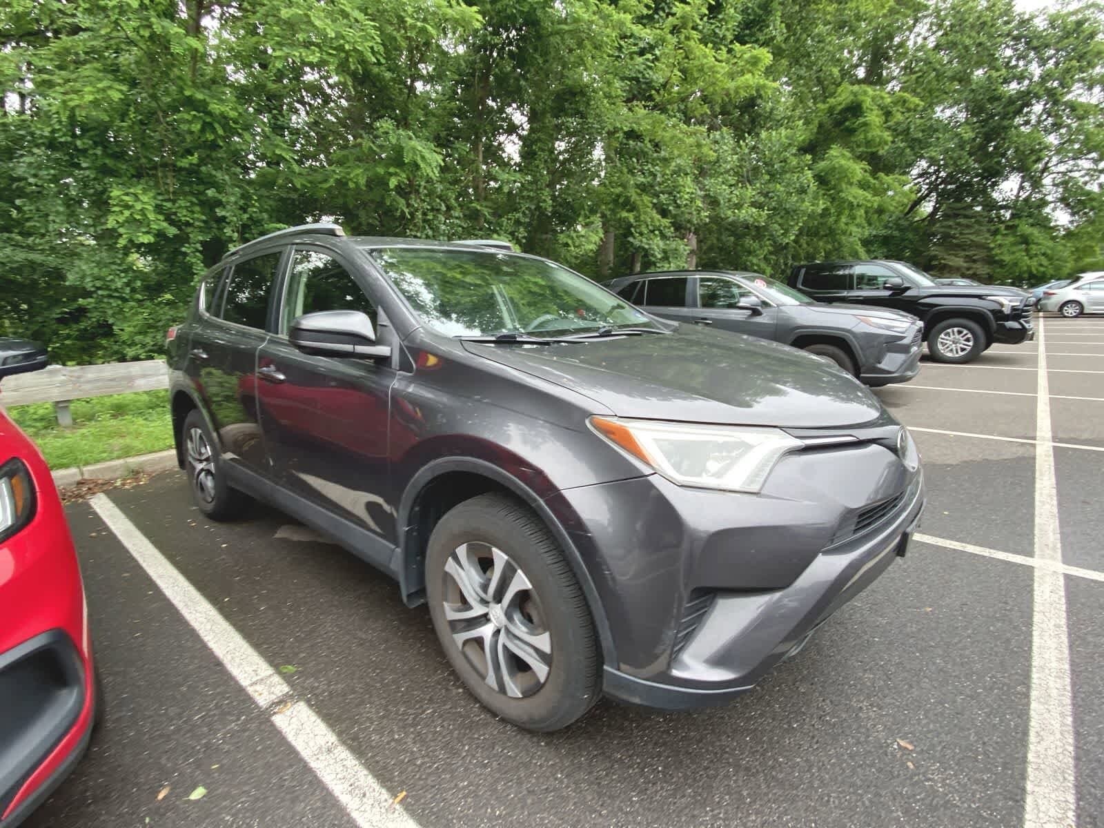 2017 Toyota RAV4 LE 3