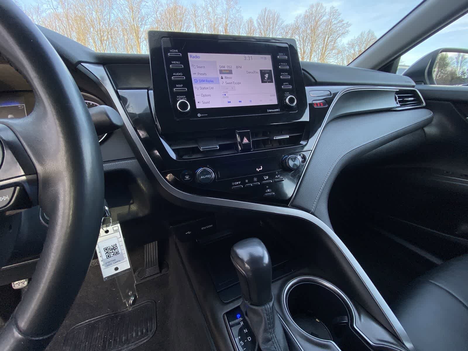 Thumbnail: 2023 Toyota Camry - 25