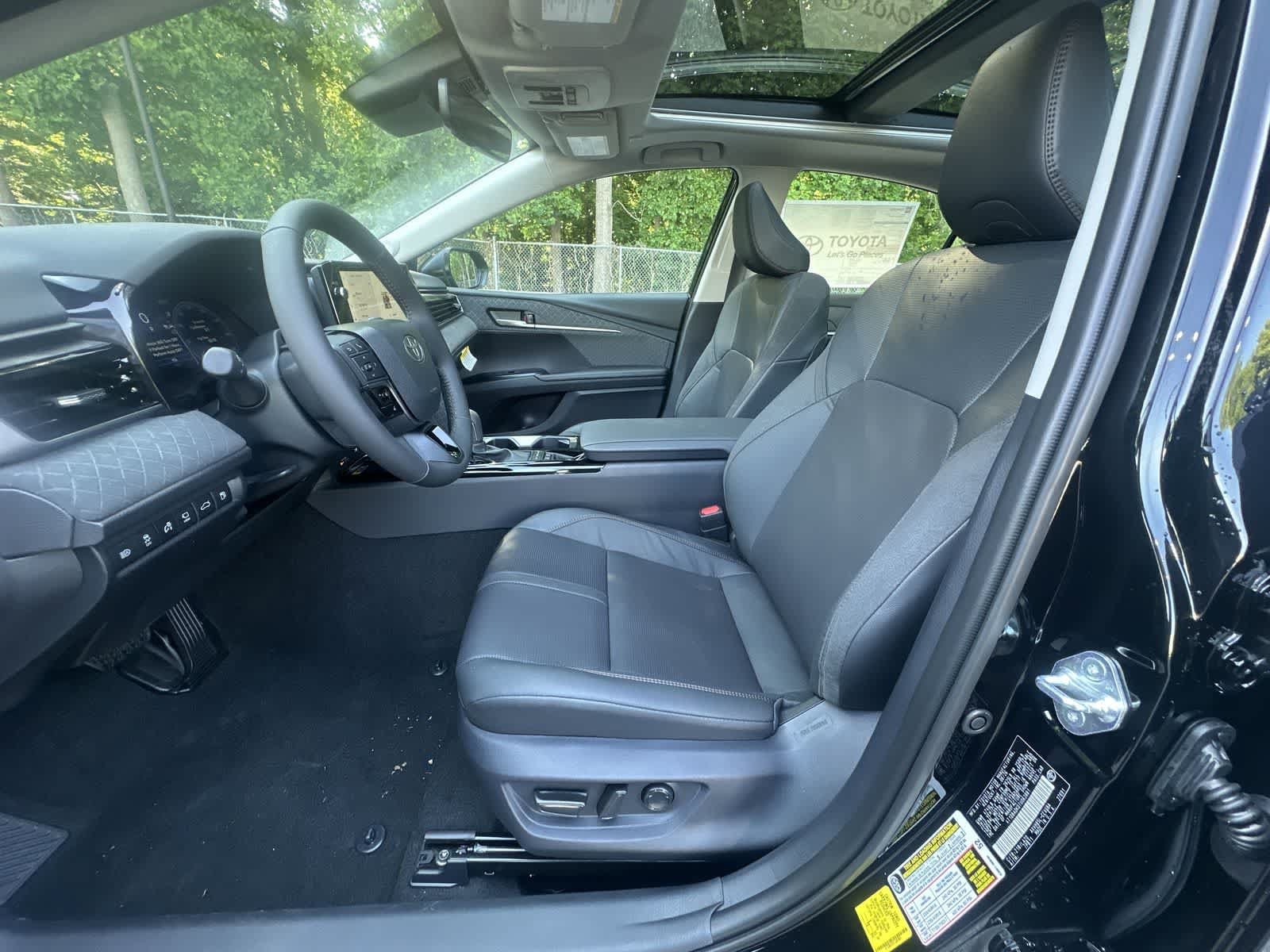 Thumbnail: 2026 Toyota Camry - 32