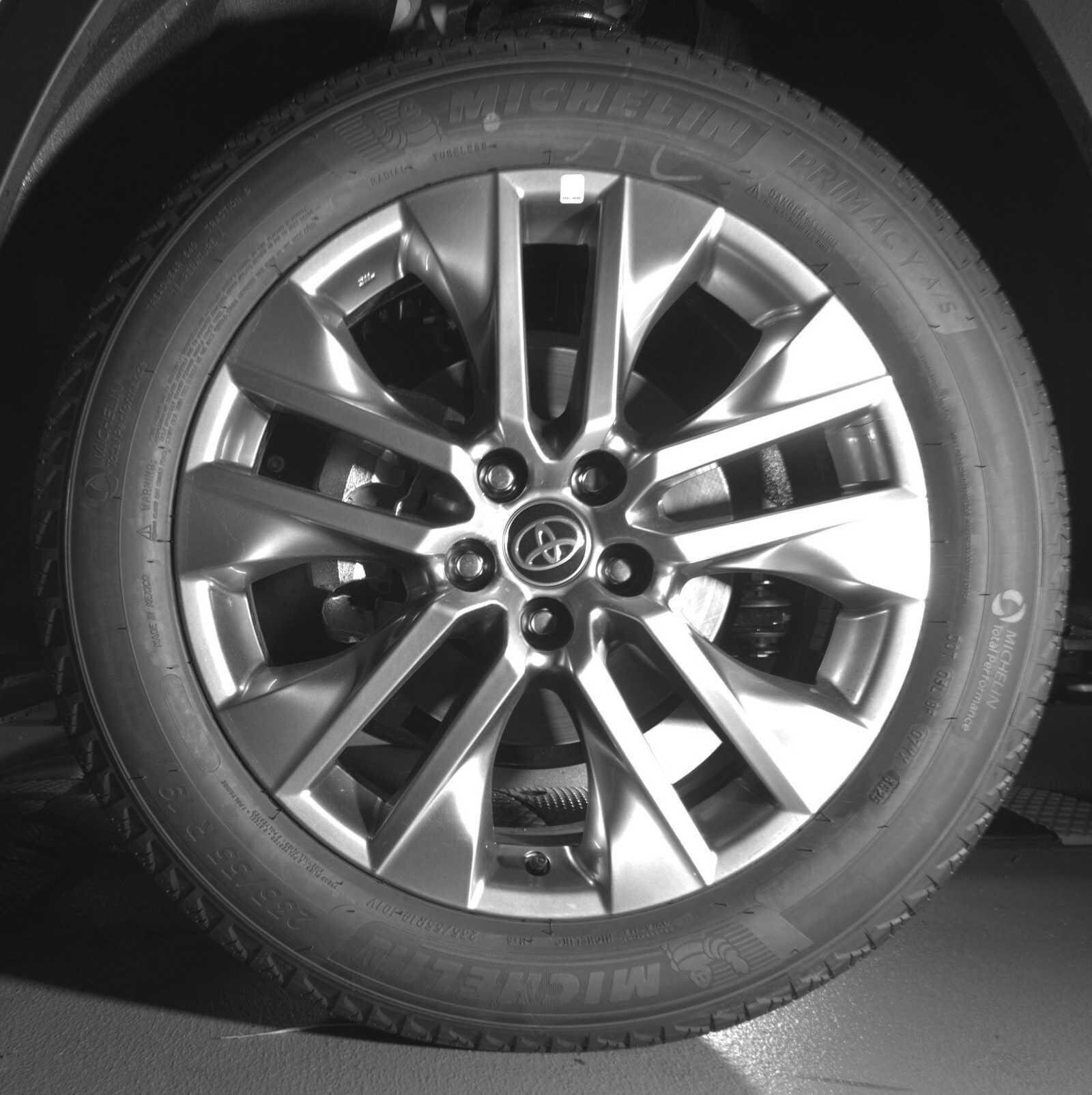 Thumbnail: 2025 Toyota RAV4 - 10