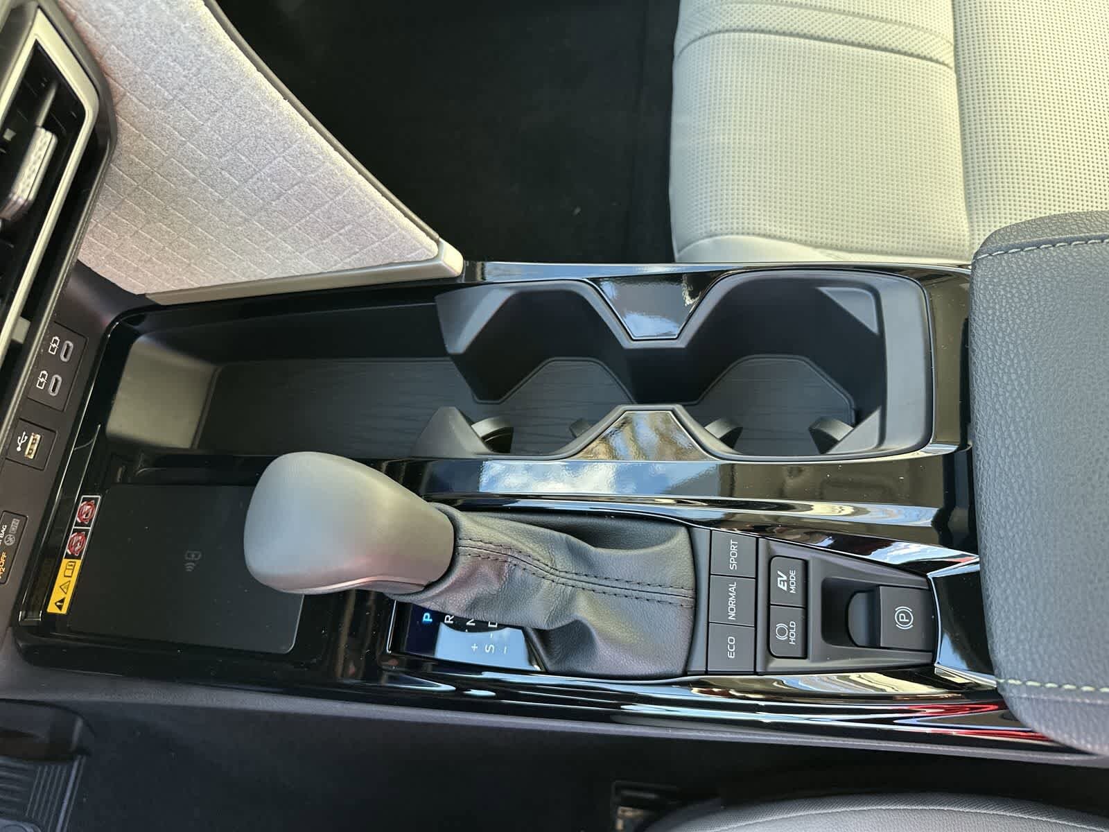 Thumbnail: 2026 Toyota Camry - 22