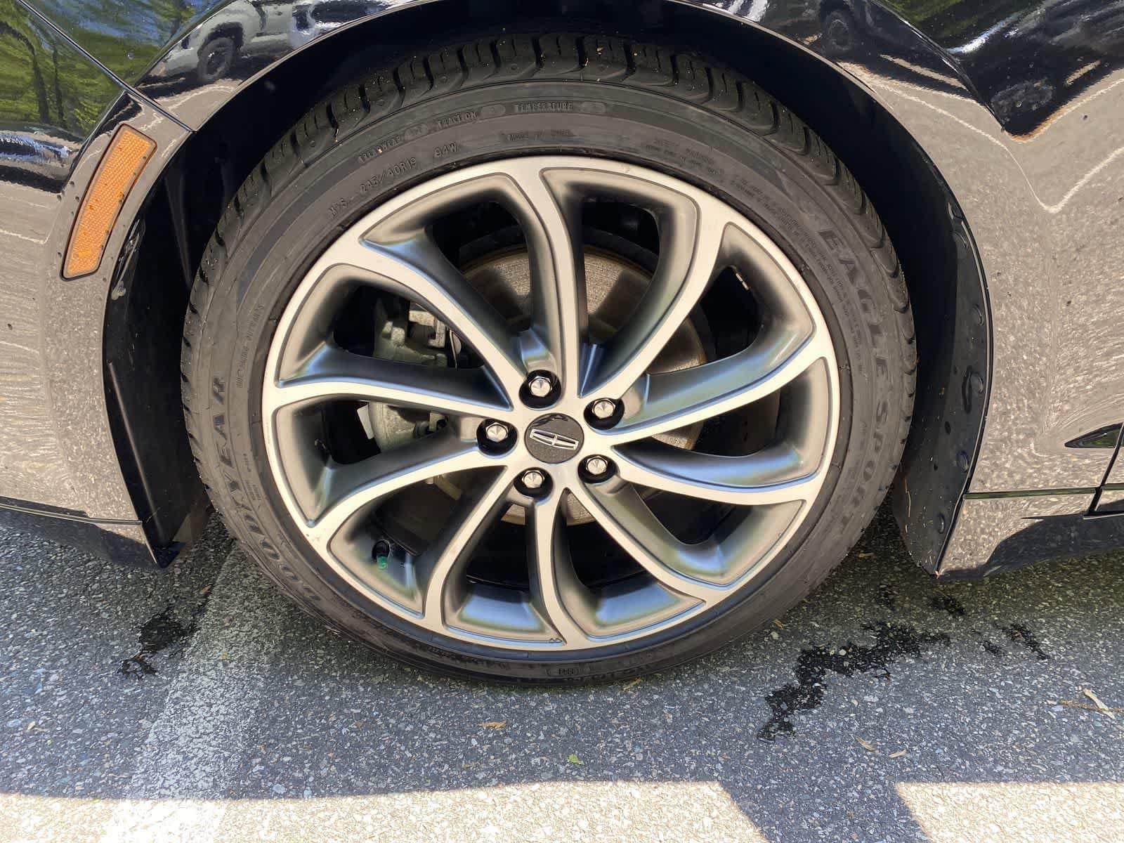 Thumbnail: 2019 Lincoln MKZ - 11