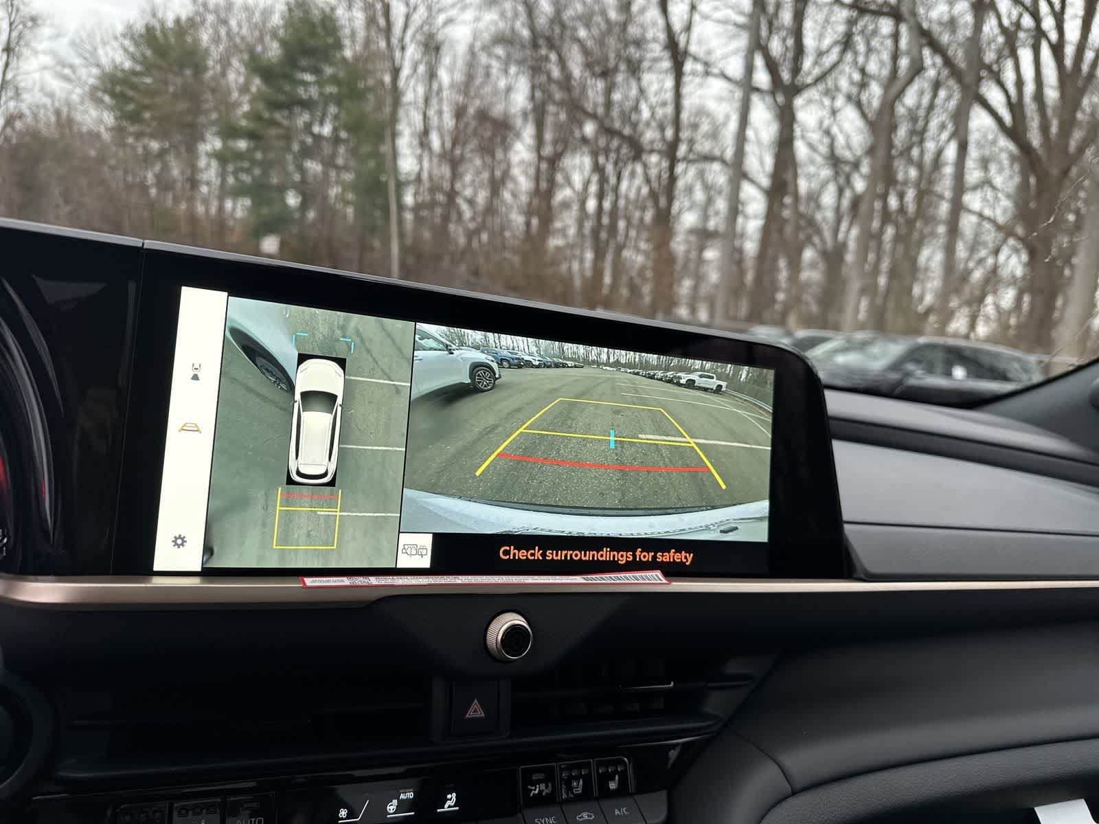 Thumbnail: 2026 Toyota Crown Signia - 28