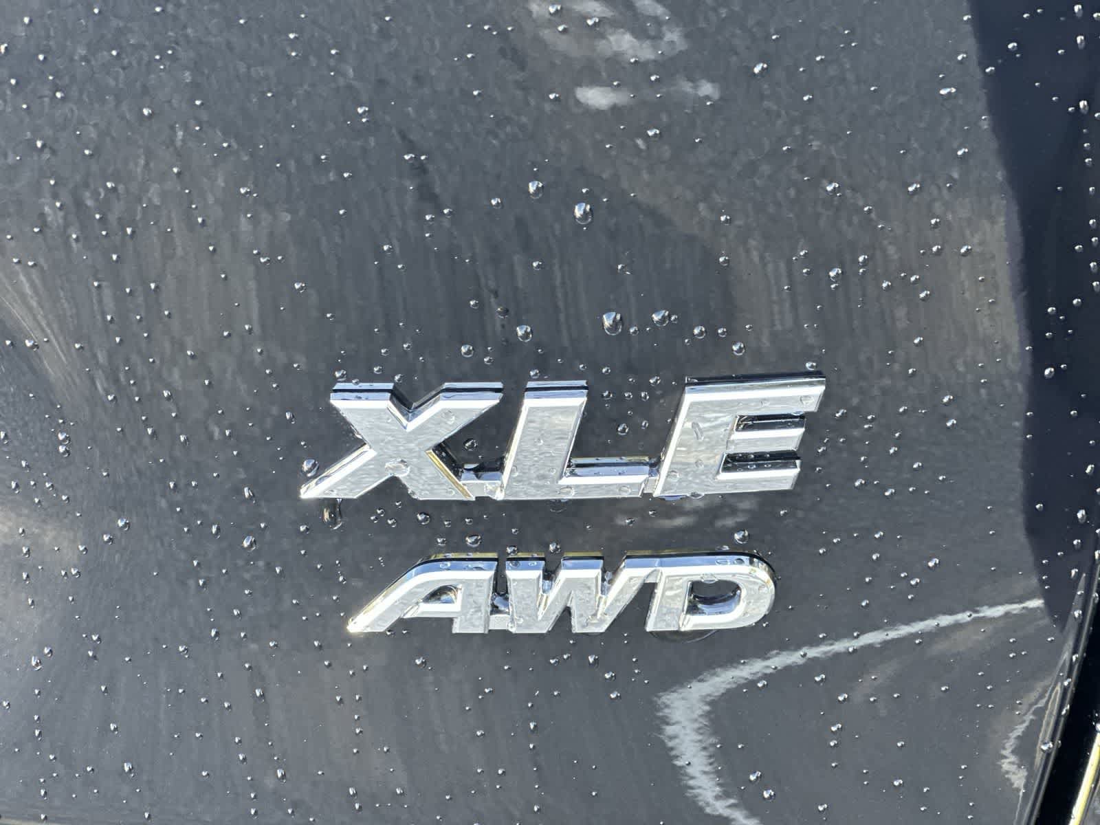 Thumbnail: 2025 Toyota RAV4 - 15