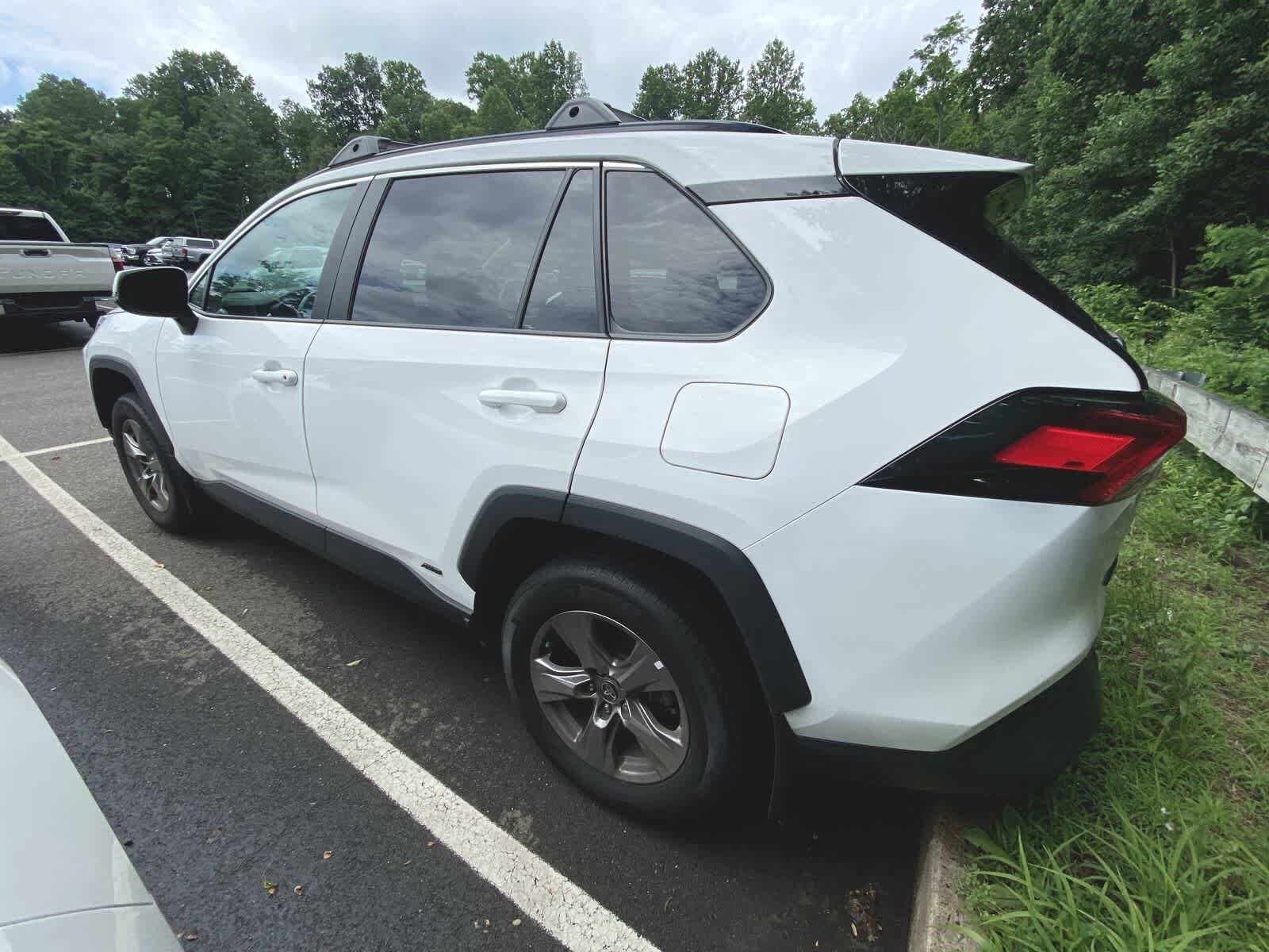2023 Toyota RAV4 XLE 9