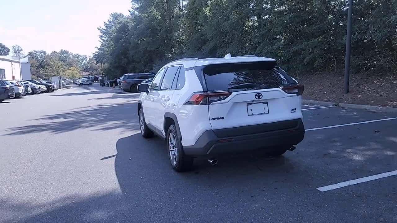 Thumbnail: 2025 Toyota RAV4 - 7
