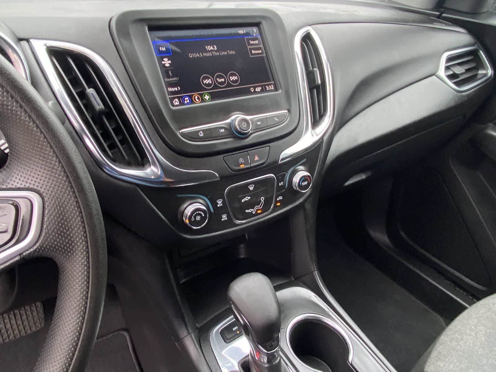 Thumbnail: 2022 Chevrolet Equinox - 24