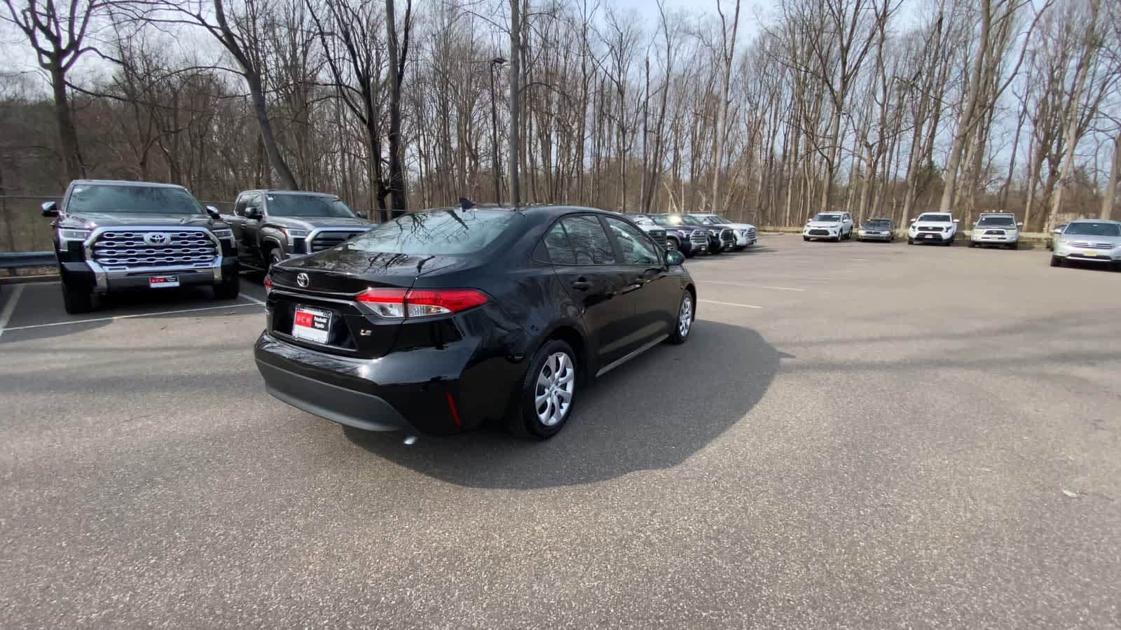 Thumbnail: 2025 Toyota Corolla - 8