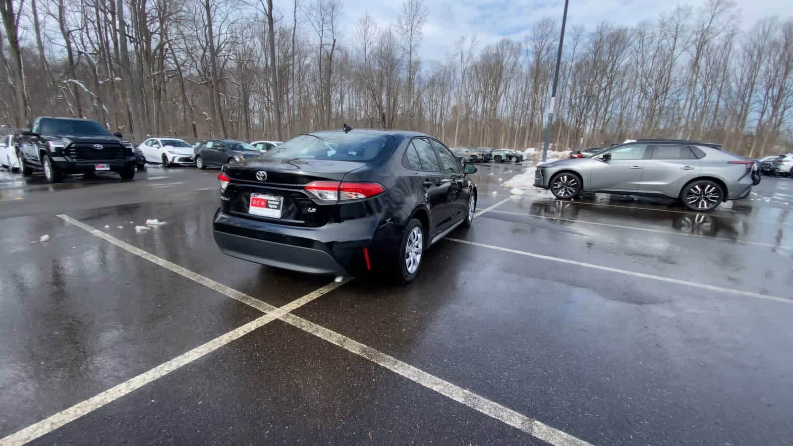 Thumbnail: 2025 Toyota Corolla - 9