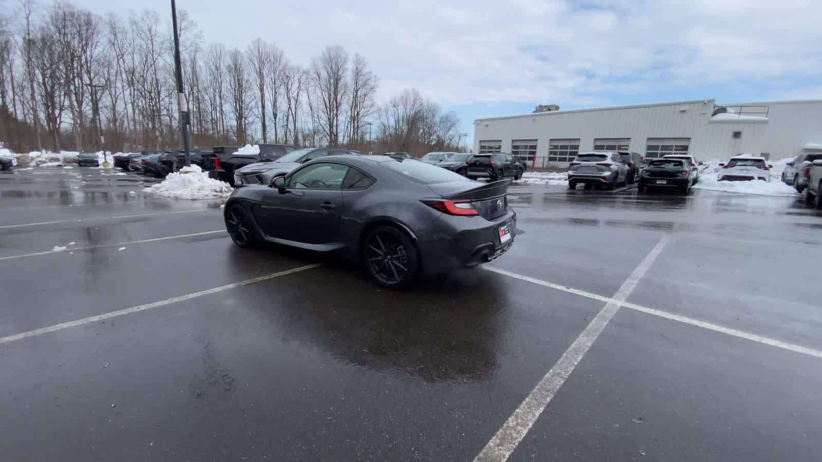 Thumbnail: 2023 Toyota GR86 - 9