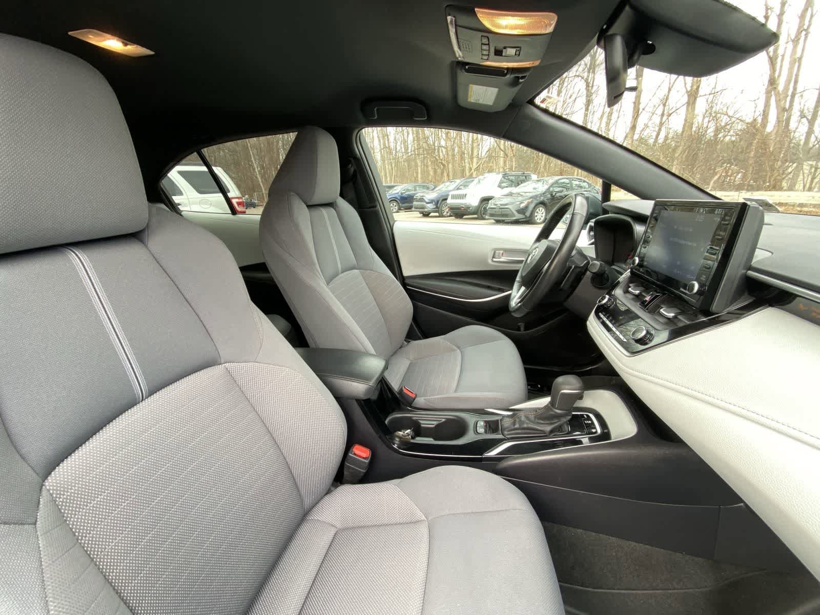 Thumbnail: 2022 Toyota Corolla - 26