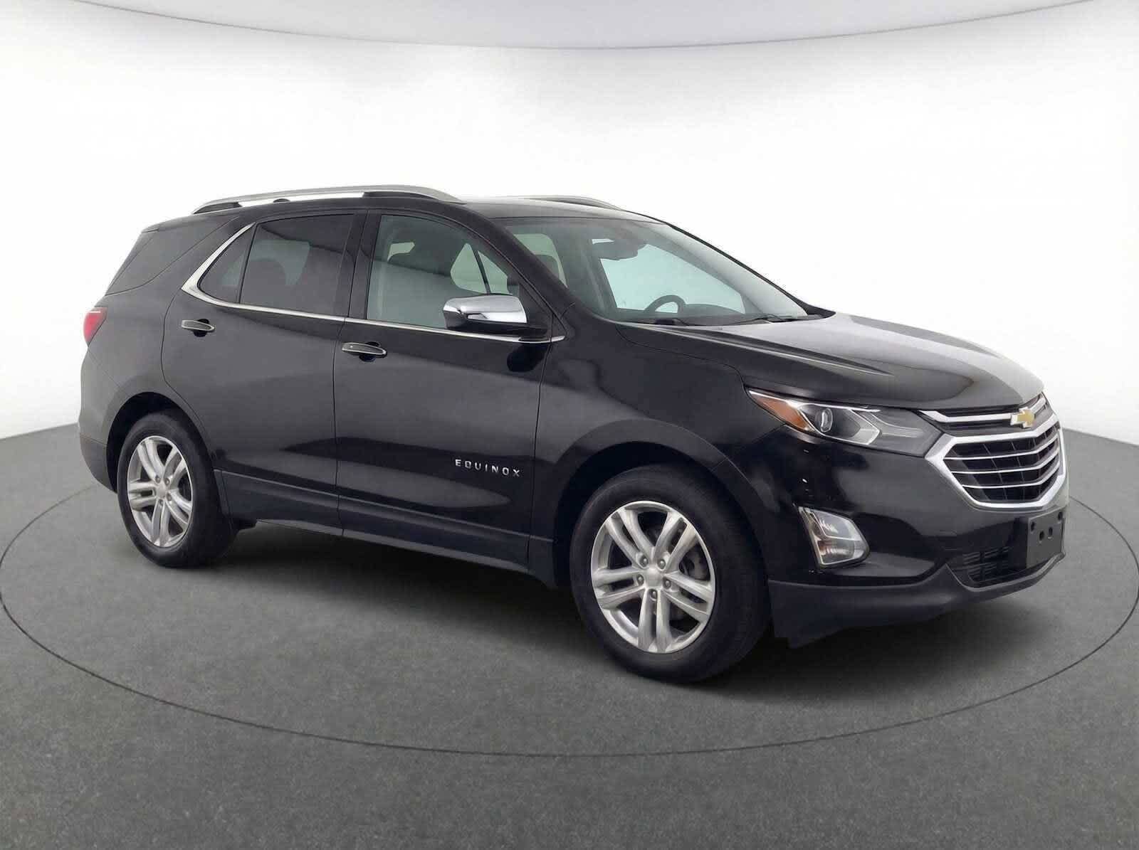 Thumbnail: 2020 Chevrolet Equinox - 3