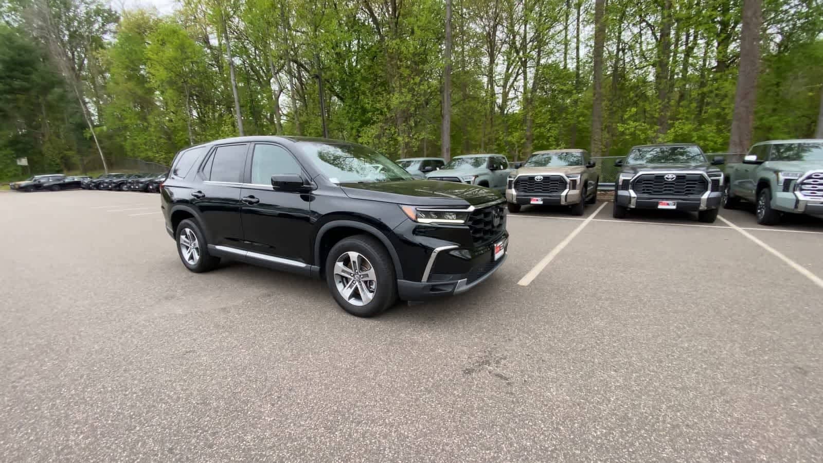 Thumbnail: 2024 Honda Pilot - 5