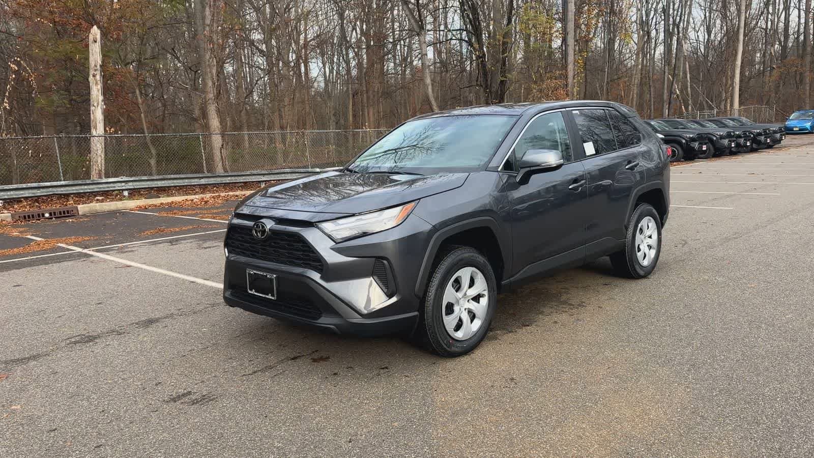 Thumbnail: 2025 Toyota RAV4 - 4