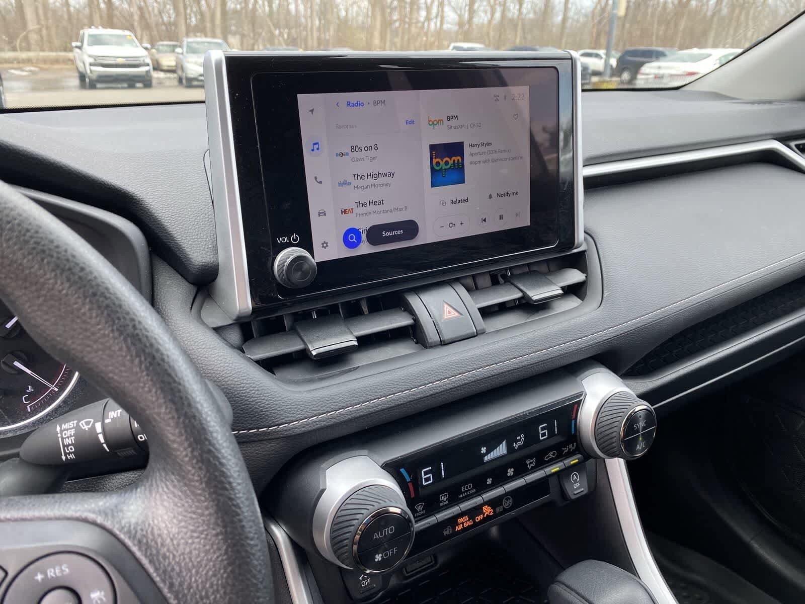 Thumbnail: 2025 Toyota RAV4 - 30