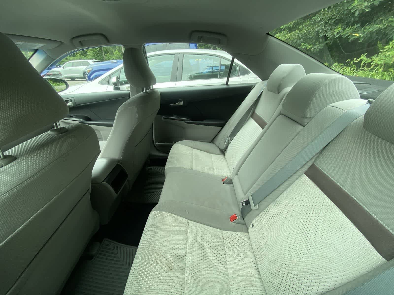 Thumbnail: 2012 Toyota Camry - 8