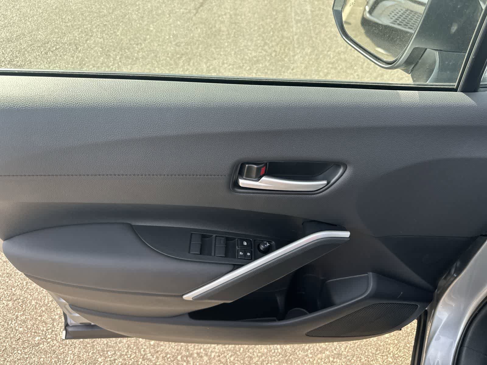 Thumbnail: 2026 Toyota Corolla Cross - 24