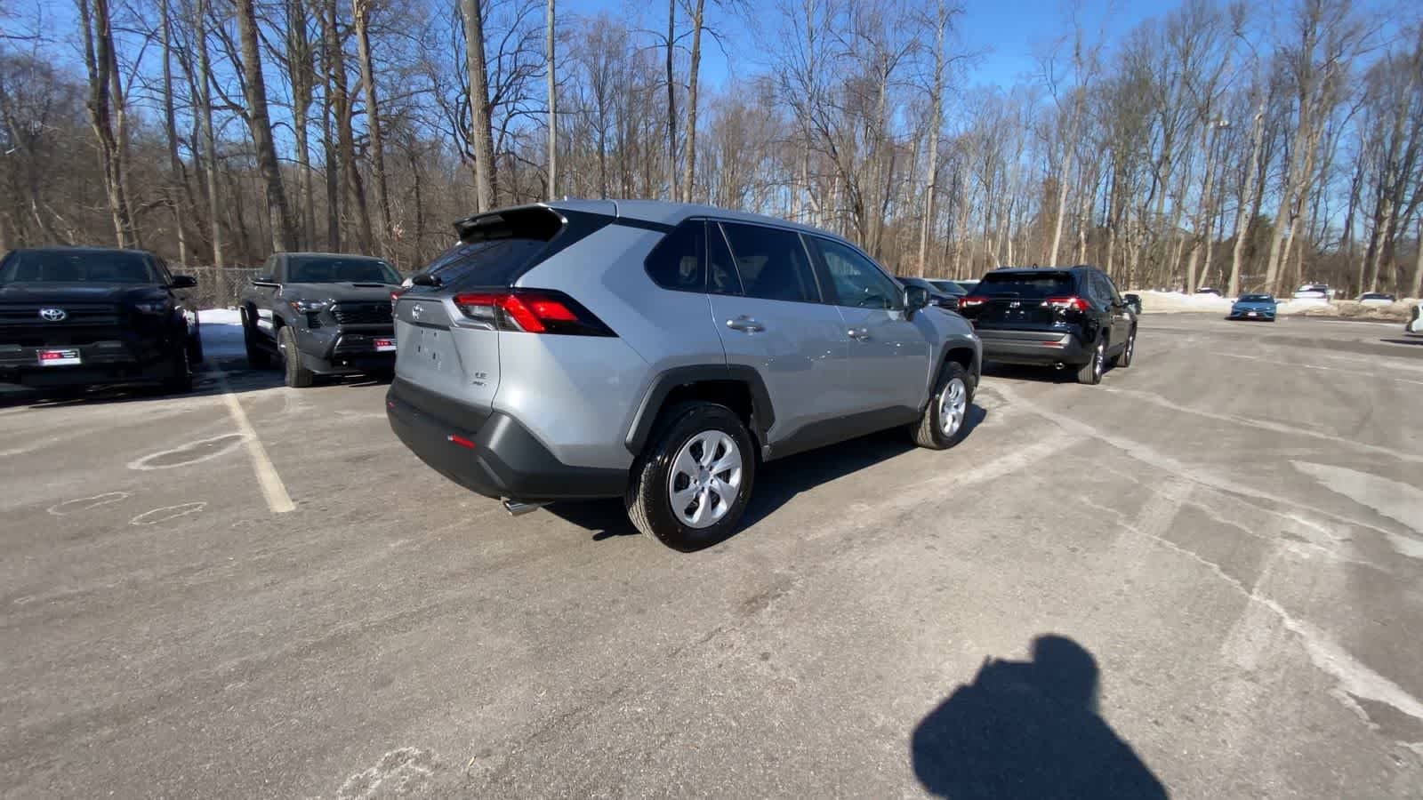 Thumbnail: 2025 Toyota RAV4 - 13