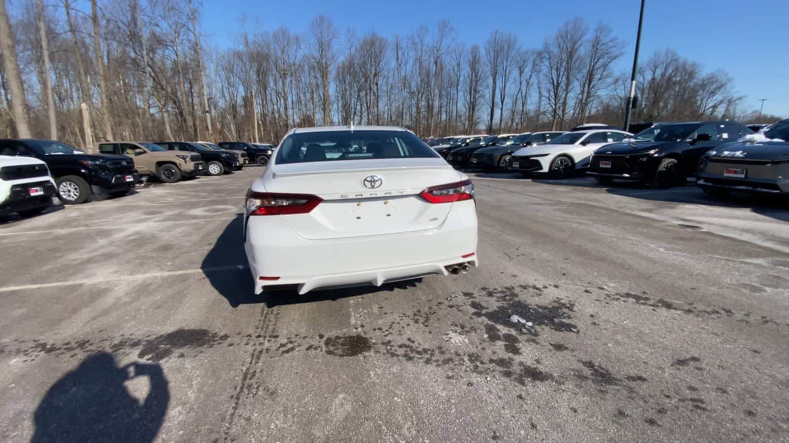 Thumbnail: 2023 Toyota Camry - 7