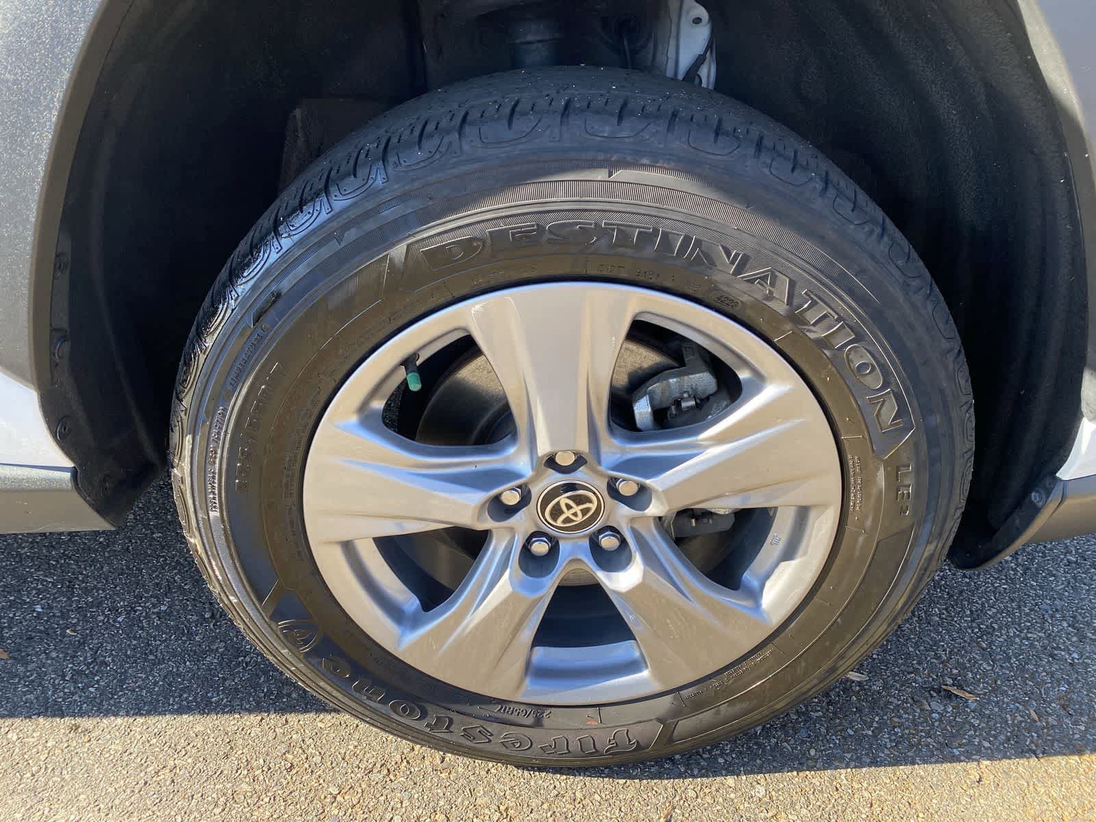 Thumbnail: 2024 Toyota RAV4 - 22