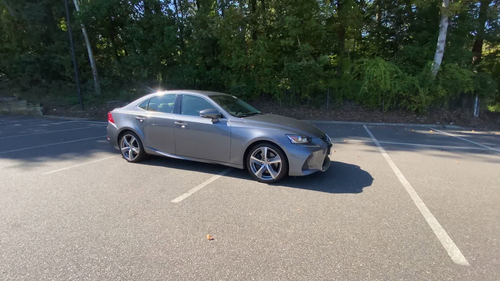 Thumbnail: 2020 Lexus IS - 2