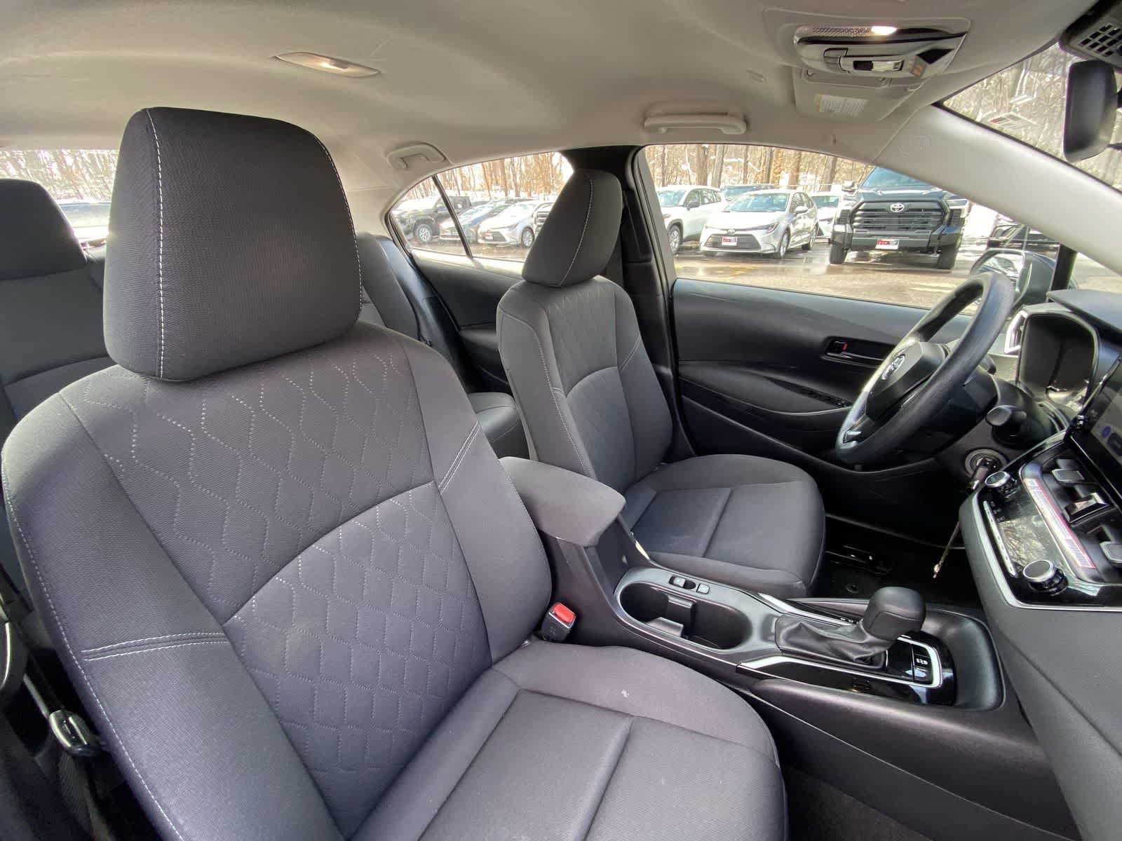 Thumbnail: 2025 Toyota Corolla - 21