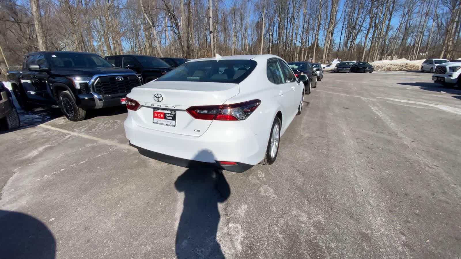 Thumbnail: 2023 Toyota Camry - 11