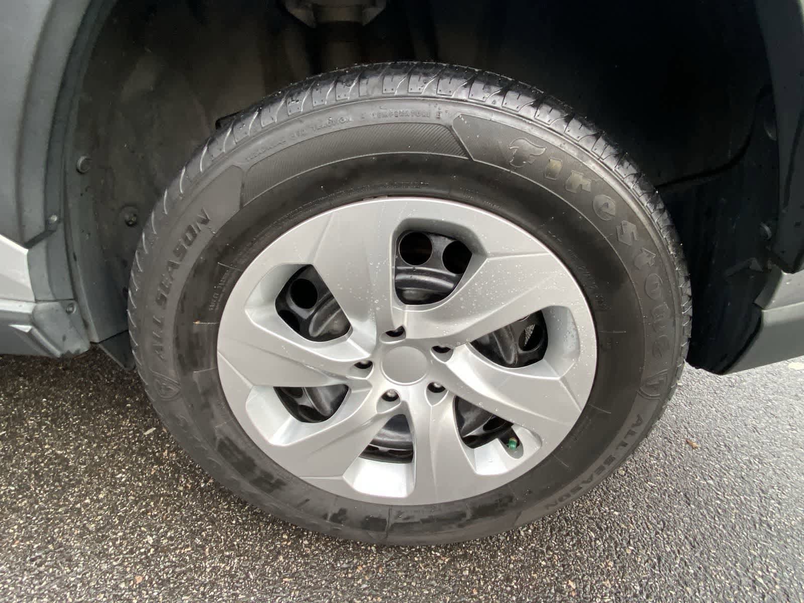 Thumbnail: 2019 Toyota RAV4 - 17