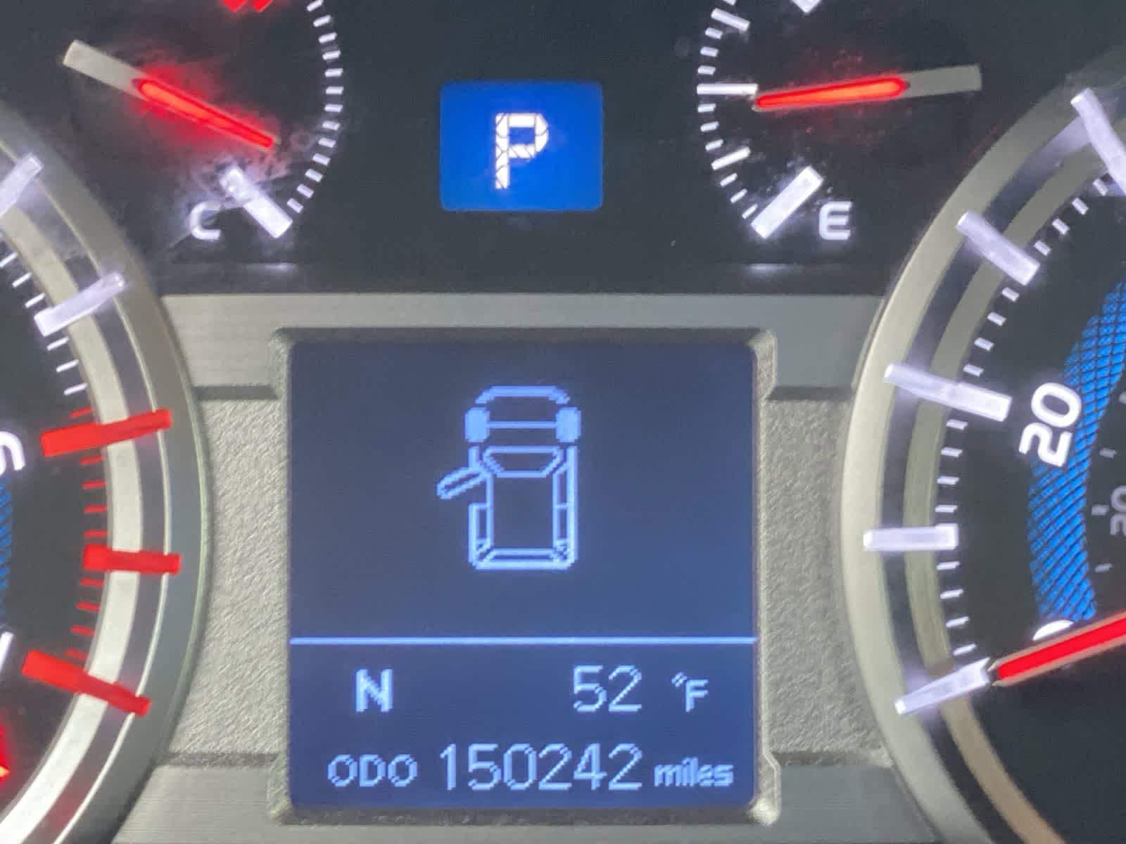 Thumbnail: 2016 Toyota 4Runner - 38