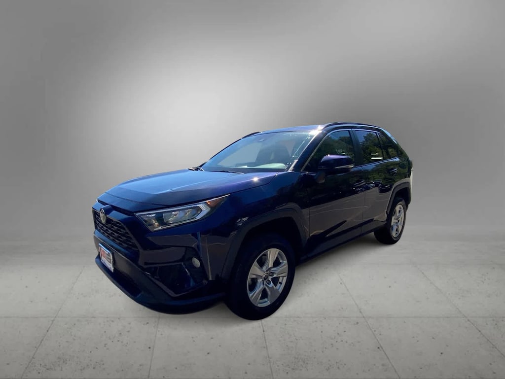 Used 2021 Toyota RAV4 XLE SUV