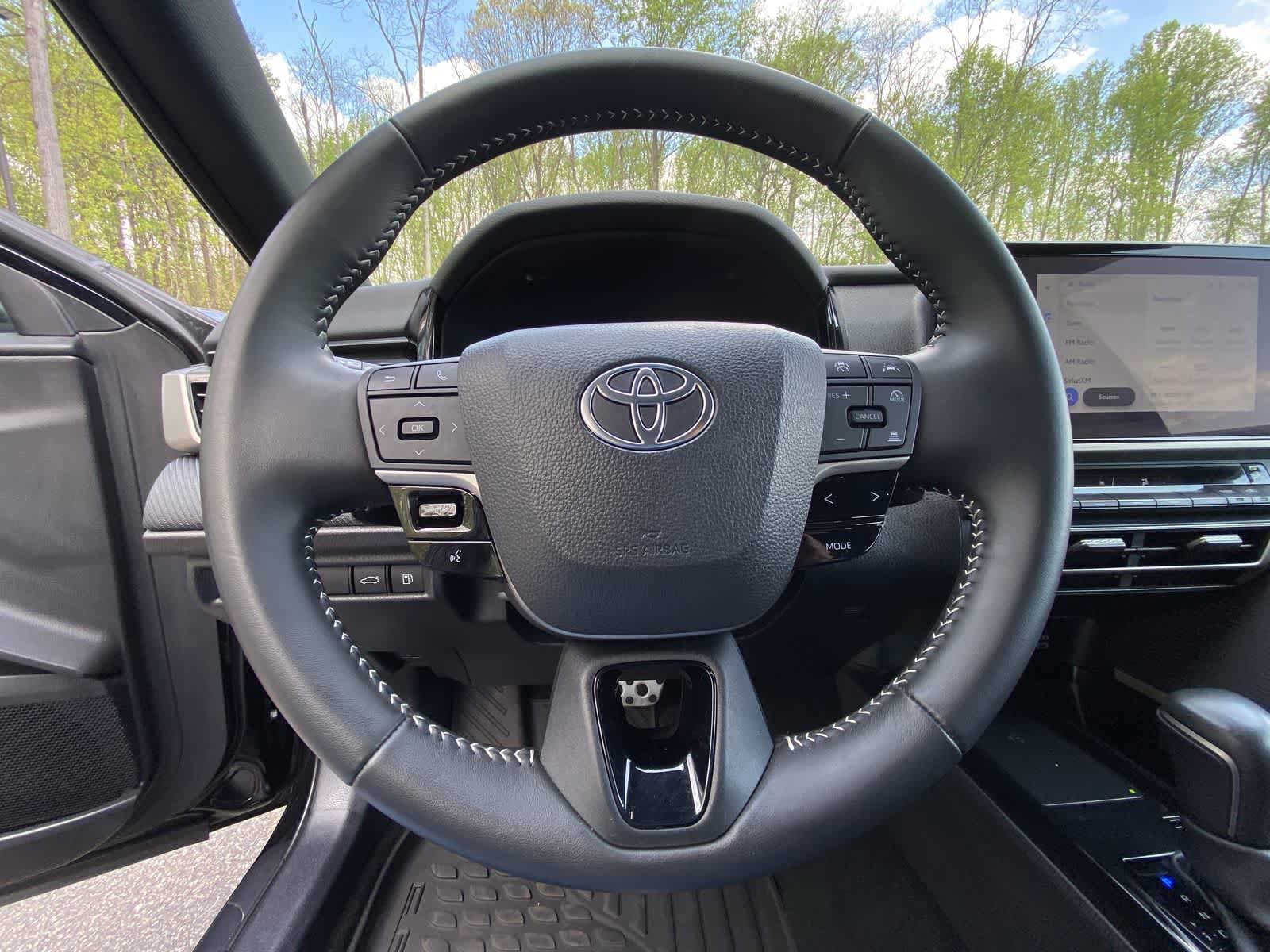 Thumbnail: 2025 Toyota Camry - 28