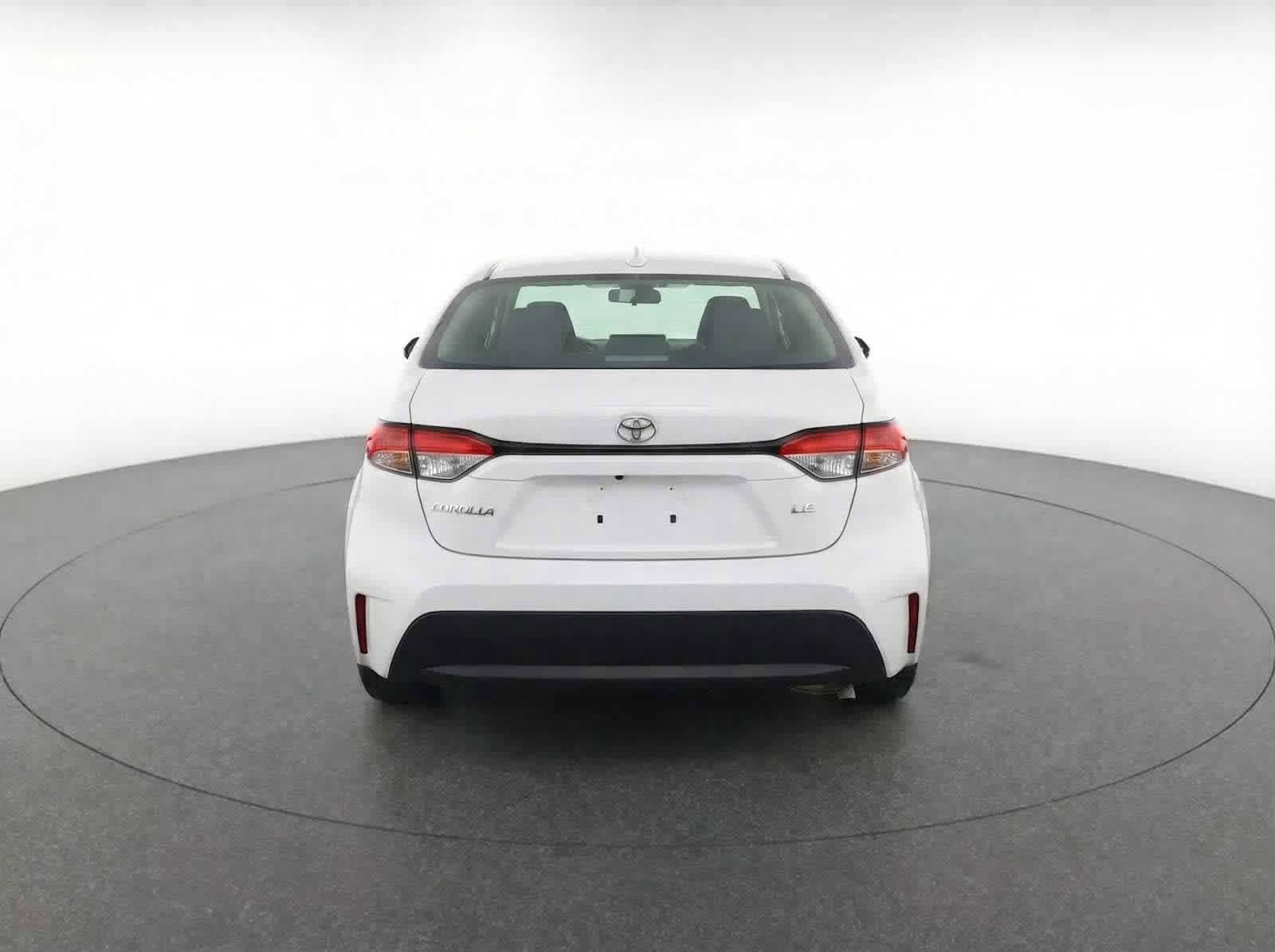 Thumbnail: 2024 Toyota Corolla - 10