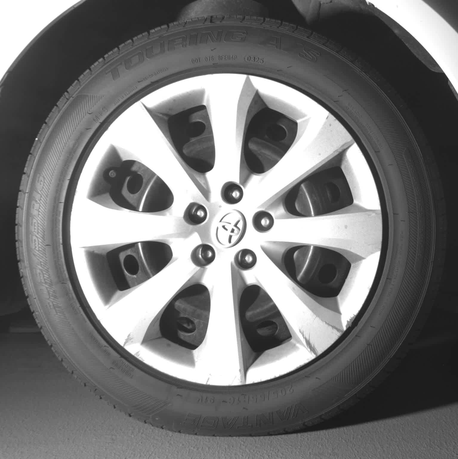 2024 Toyota Corolla LE - Photo 19