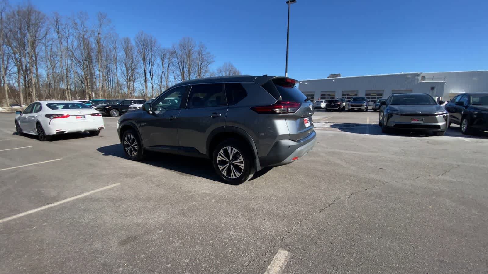 Thumbnail: 2023 Nissan Rogue - 12