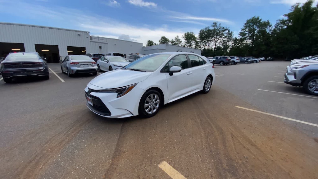 Used 2023 Toyota Corolla LE Sedan