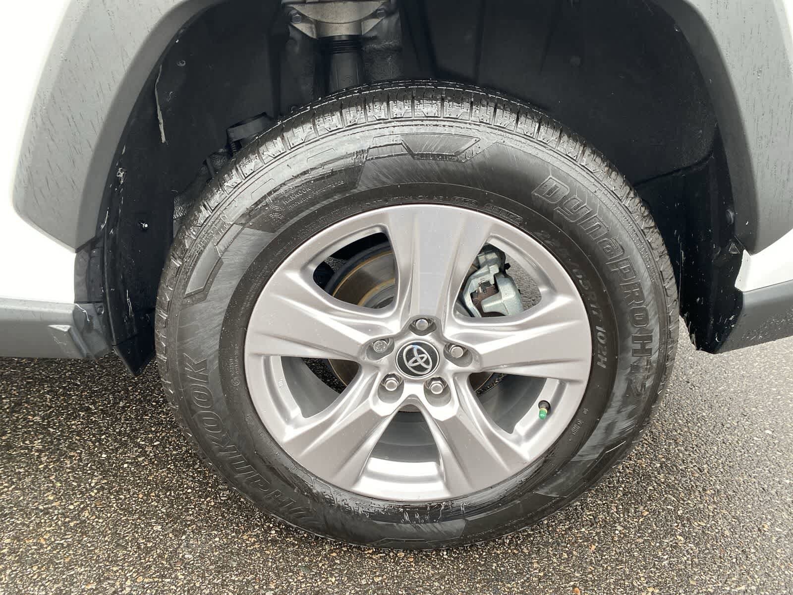 Thumbnail: 2023 Toyota RAV4 - 15