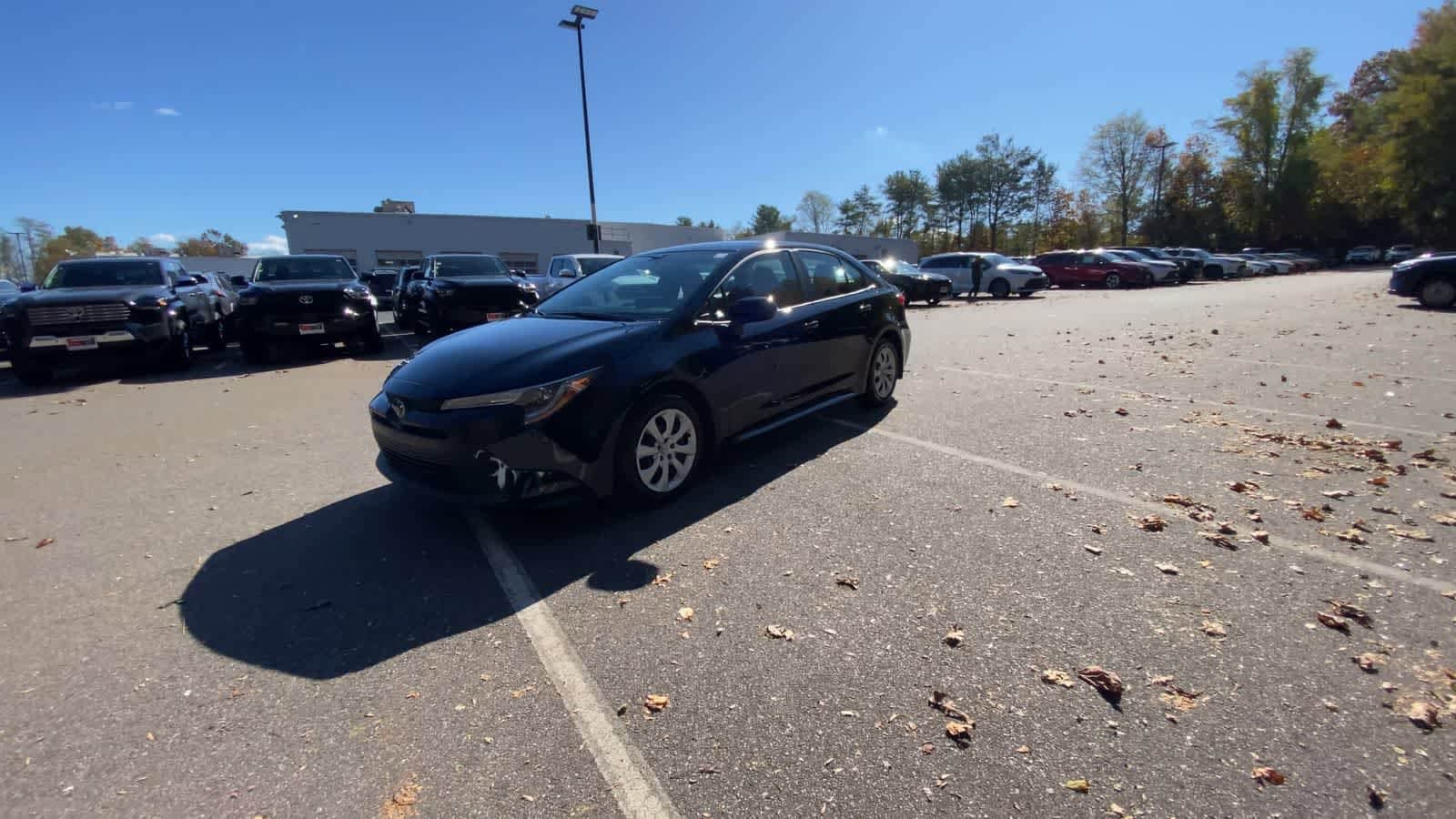 Thumbnail: 2024 Toyota Corolla - 11