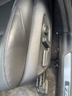 Thumbnail: 2023 Toyota Venza - 19