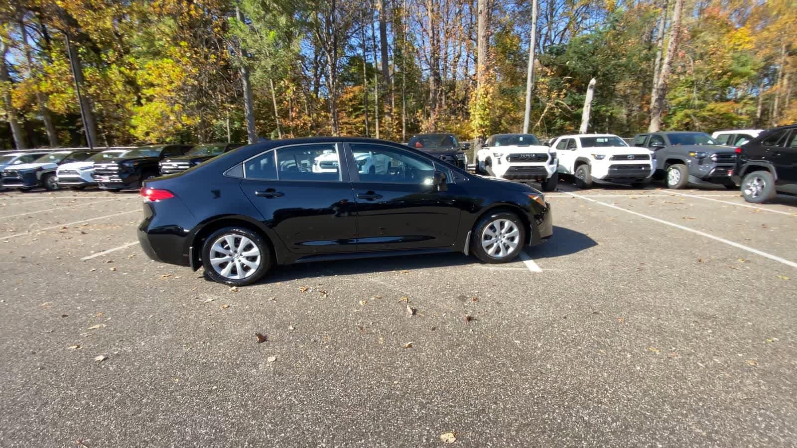 Thumbnail: 2024 Toyota Corolla - 16