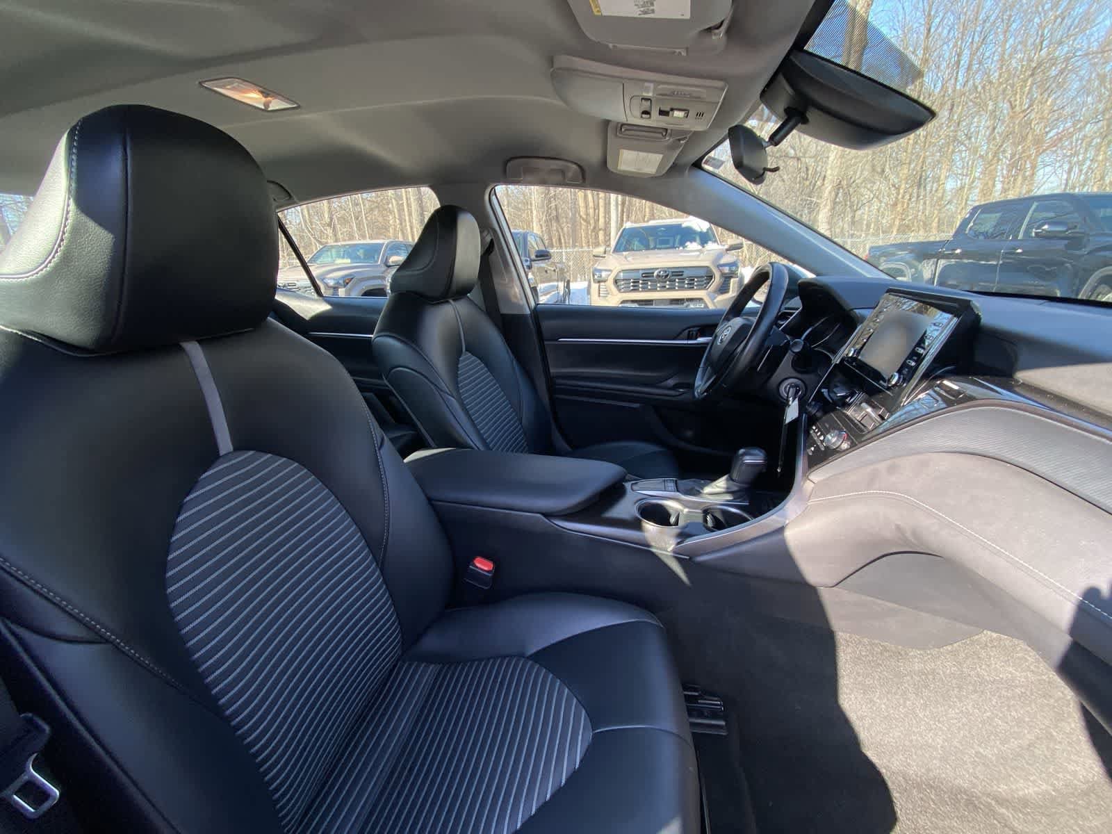 Thumbnail: 2023 Toyota Camry - 25