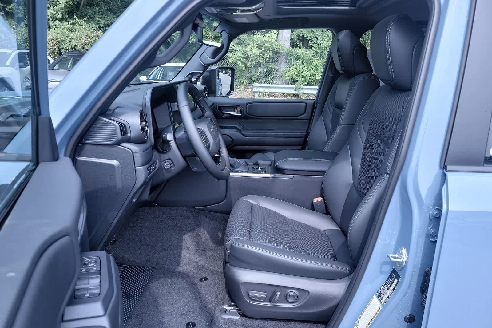 2025 Toyota Land Cruiser  29