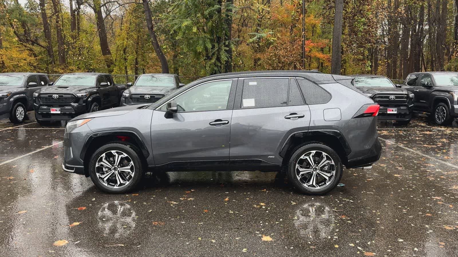 Thumbnail: 2025 Toyota RAV4 - 5