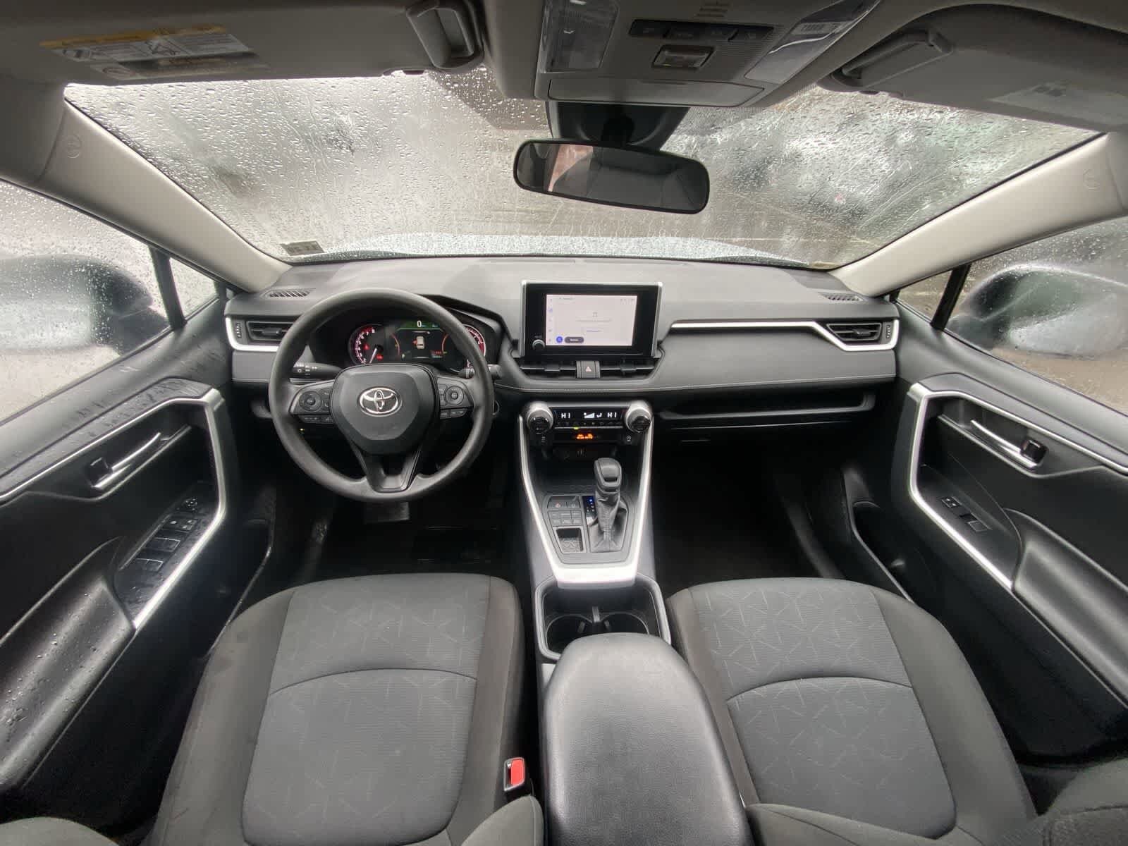 Thumbnail: 2025 Toyota RAV4 - 20