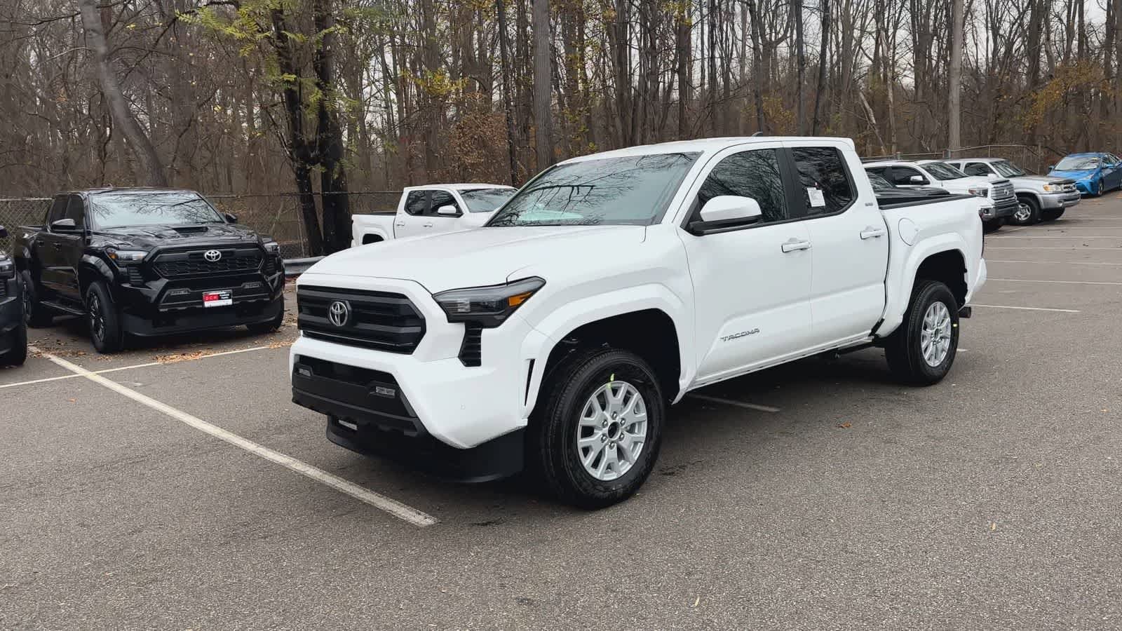 Thumbnail: 2025 Toyota Tacoma - 4