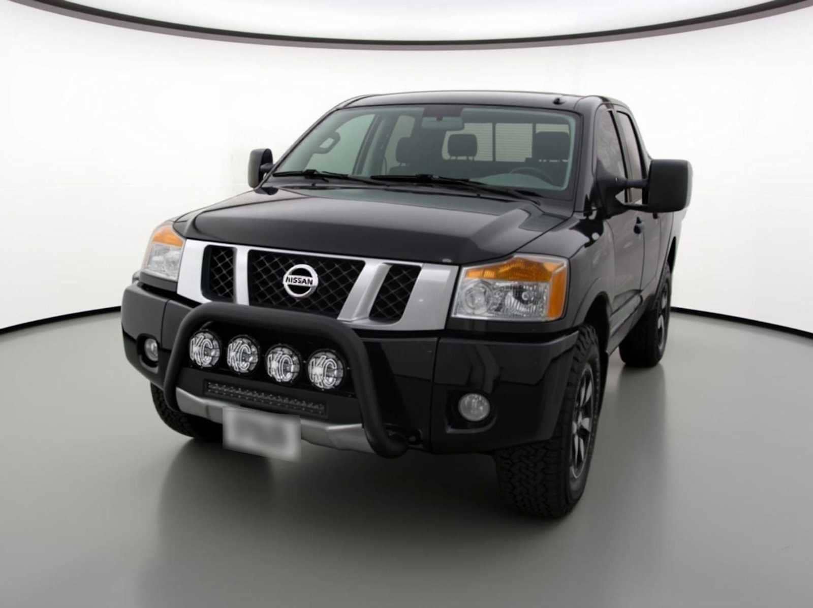 Thumbnail: 2014 Nissan Titan - 1