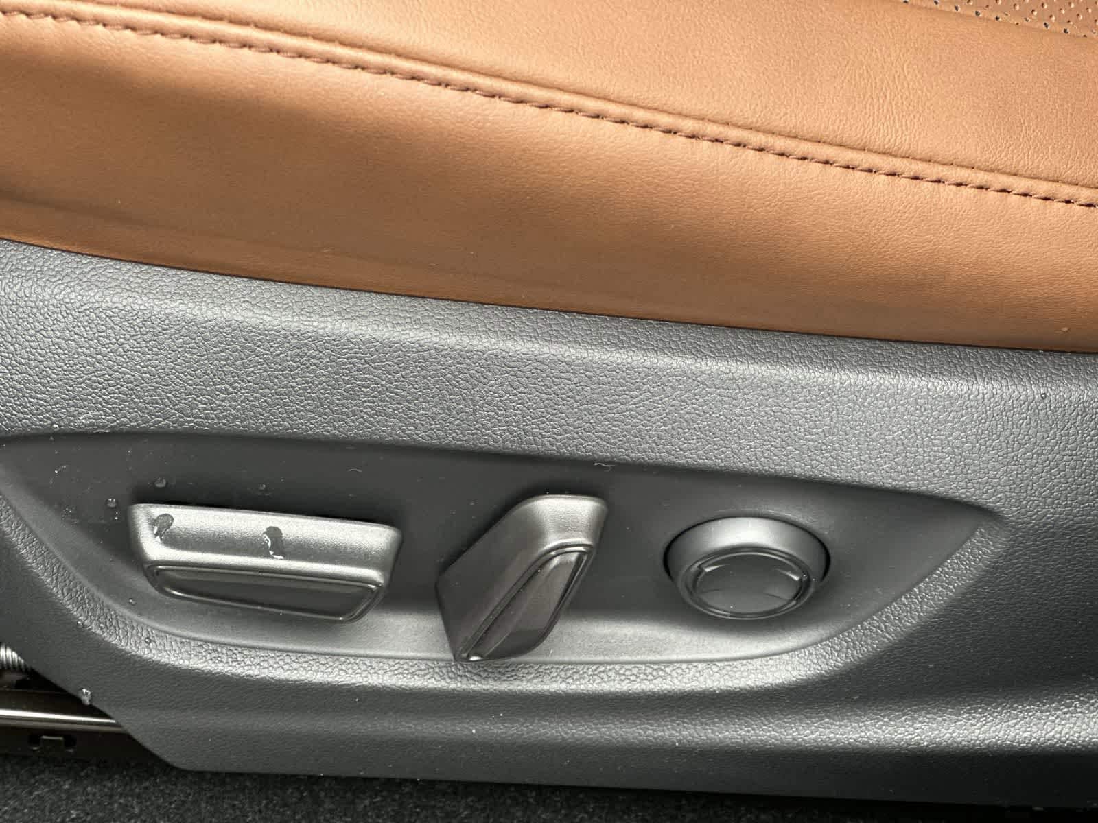 Thumbnail: 2026 Toyota Crown Signia - 20