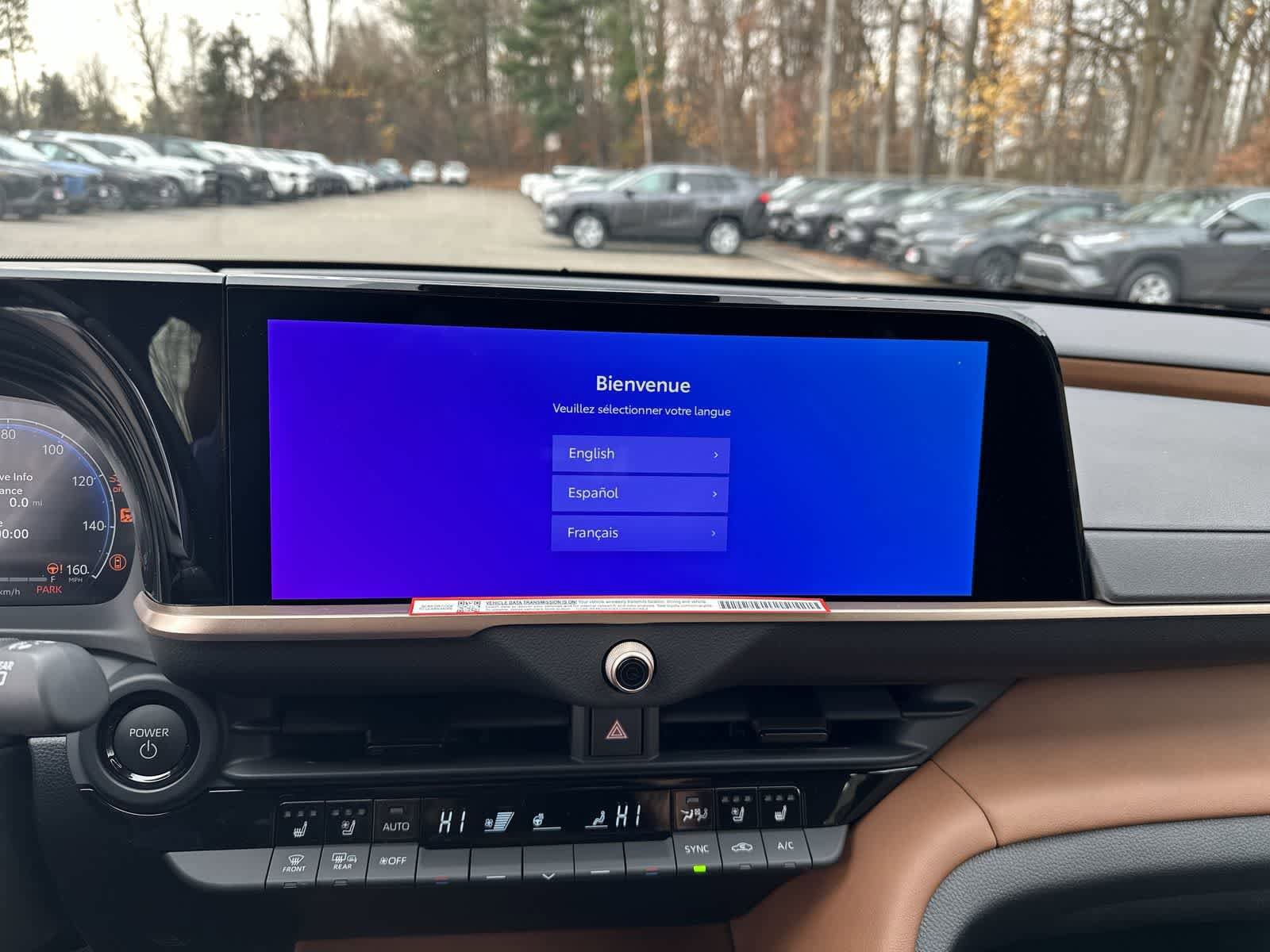 Thumbnail: 2025 Toyota Crown Signia - 25