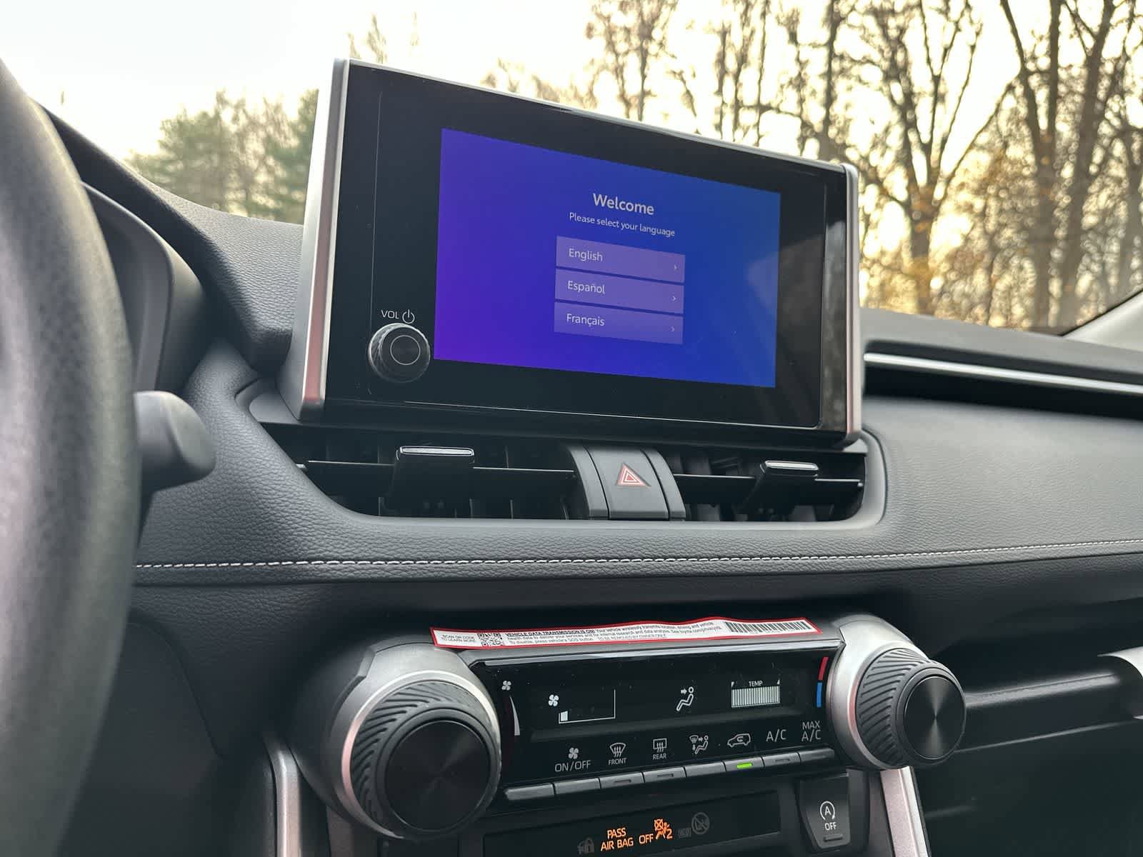 Thumbnail: 2025 Toyota RAV4 - 24