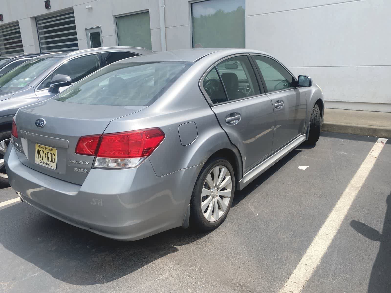 Thumbnail: 2010 Subaru Legacy - 7