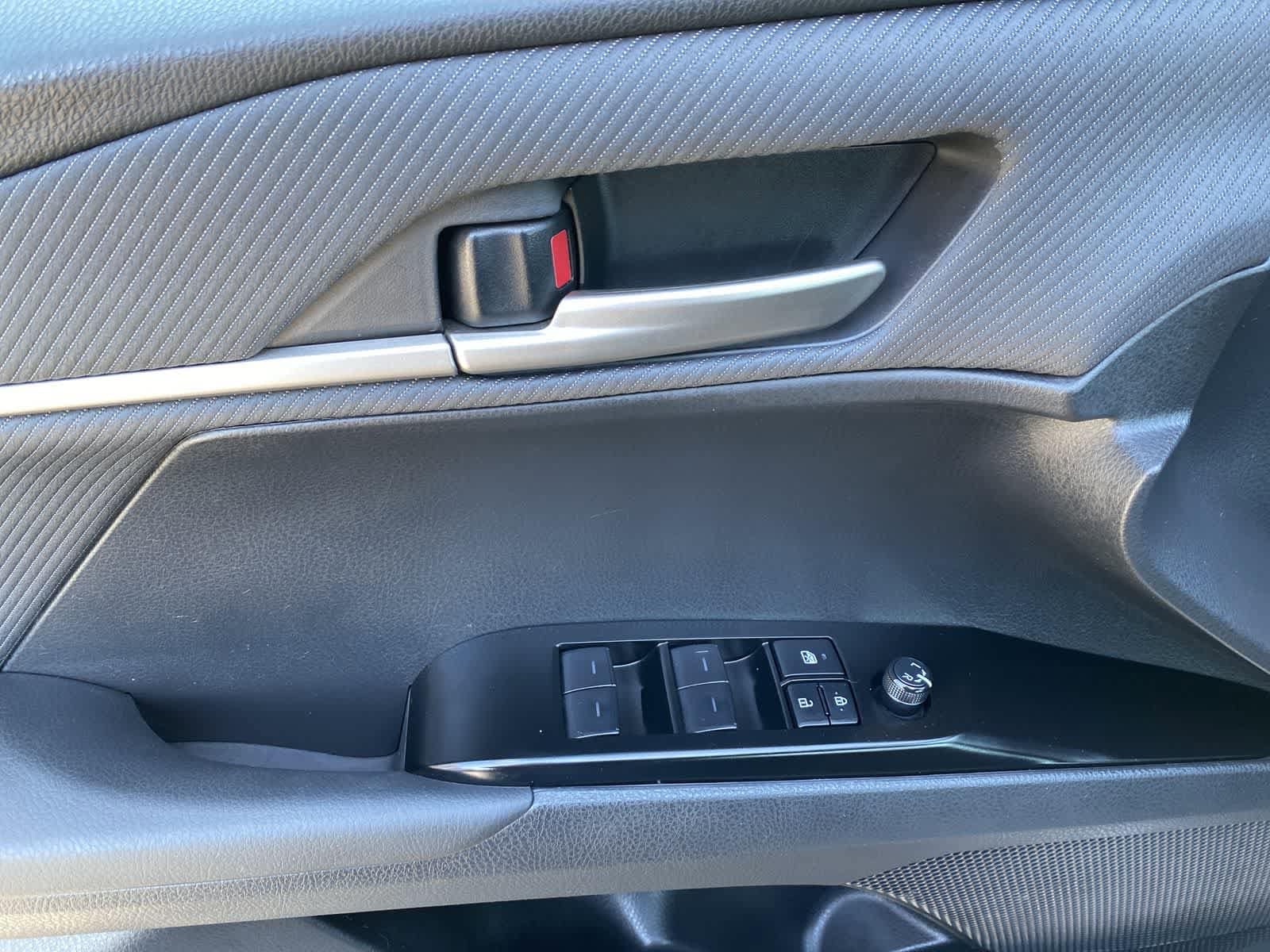 Thumbnail: 2025 Toyota Camry - 20